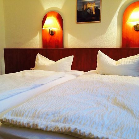 Pension An Der Havelbucht Потсдам Екстериор снимка